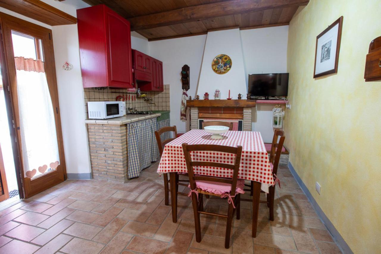 Casa Vacanze Bianca Alice Catabbio Екстериор снимка